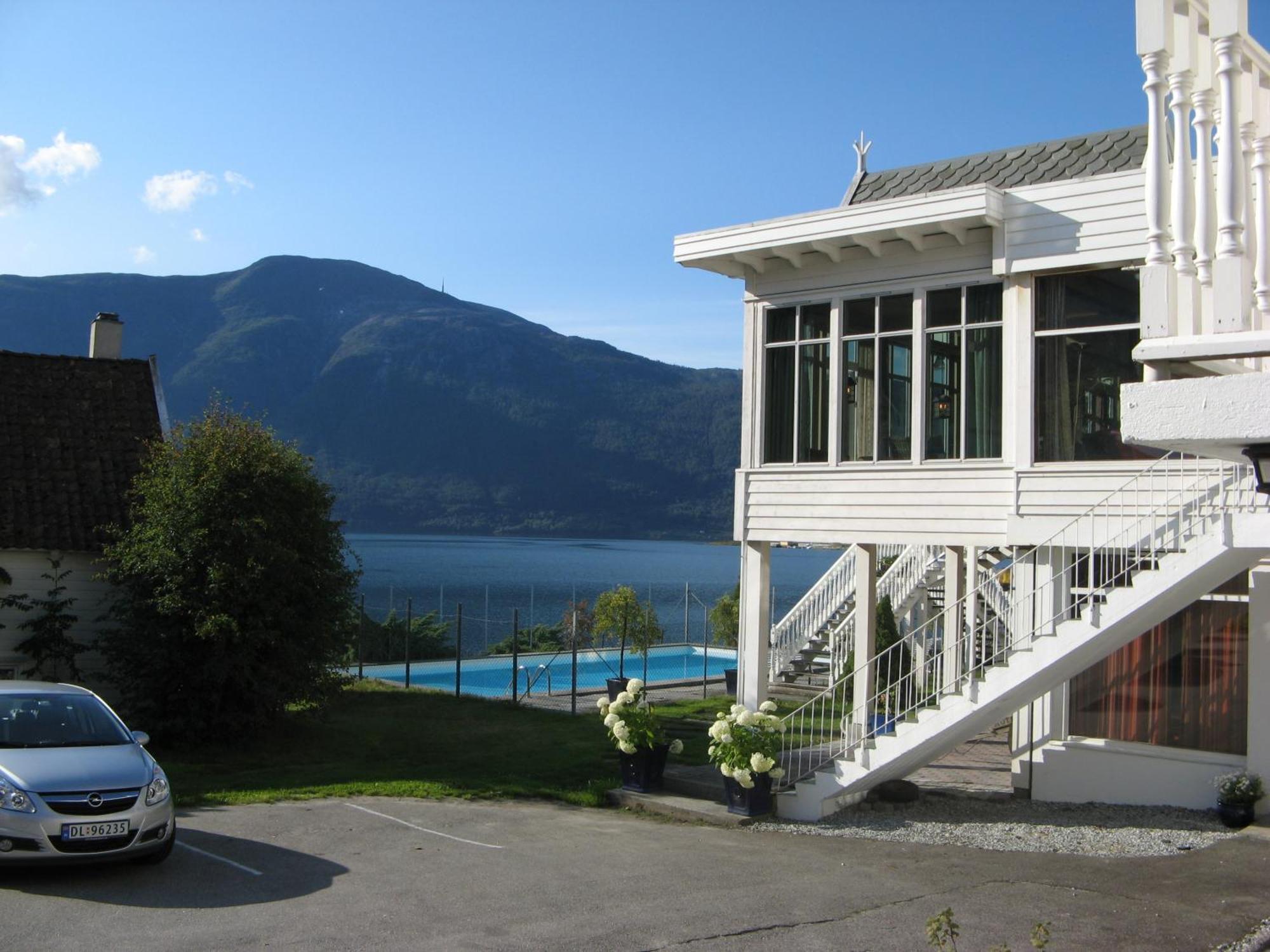 Hofslund Fjord Hotel Sogndal Exterior foto
