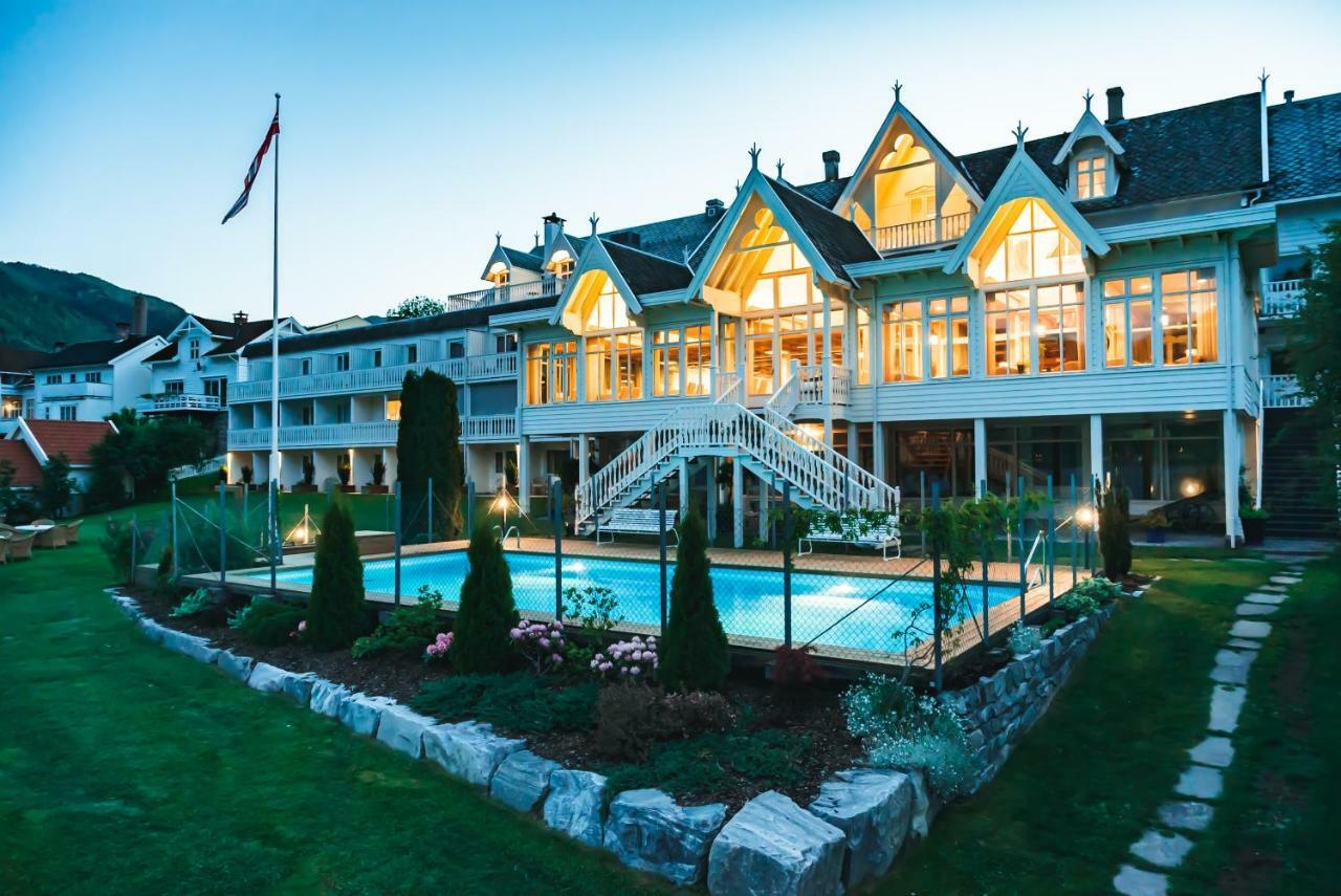 Hofslund Fjord Hotel Sogndal Exterior foto
